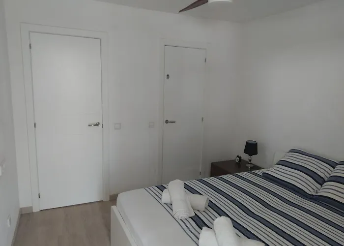 Luxury Accommodation, Next To & Train Station Apartment Calella